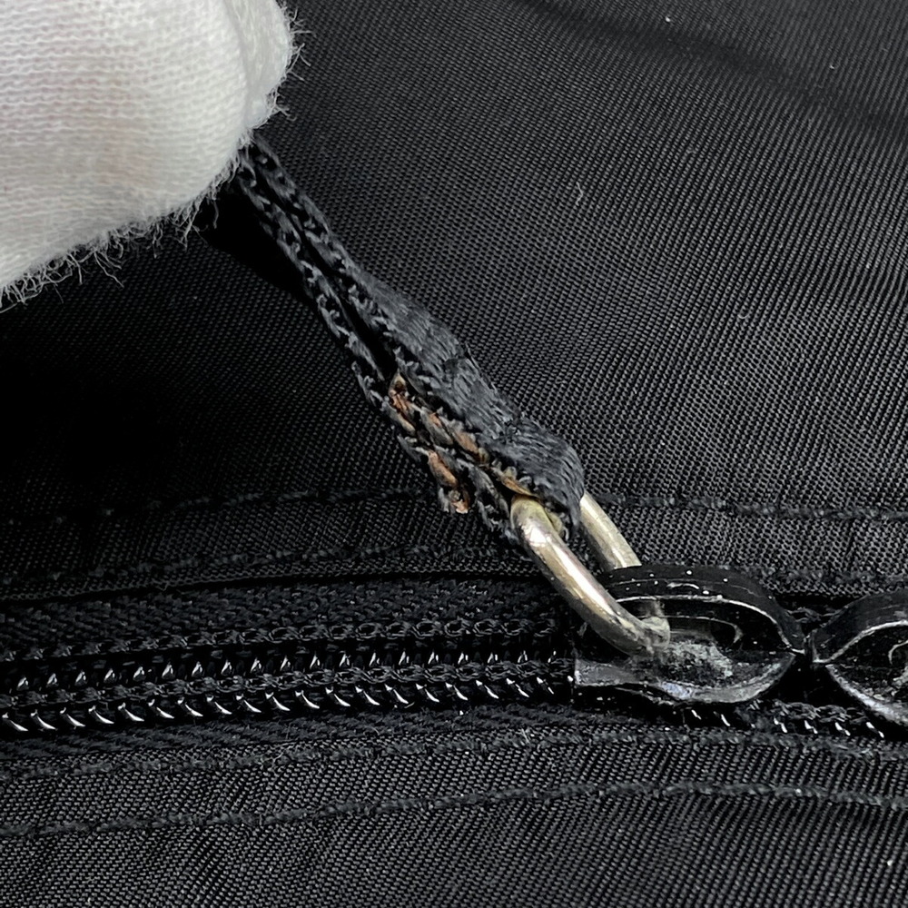 Prada logo plate Boston bag shoulder black - Picture 4 of 7